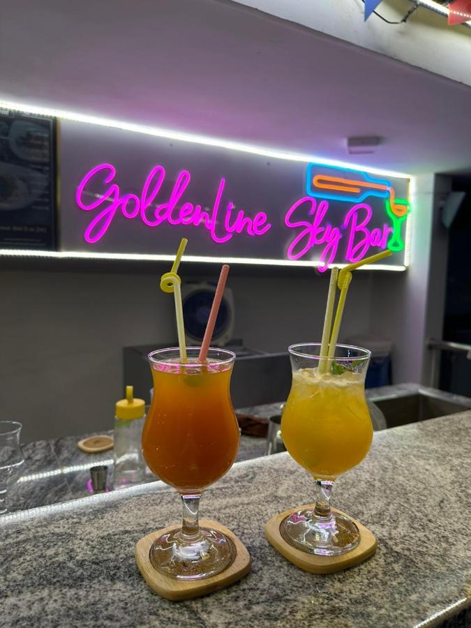 Golden Line Hotel Danang Buitenkant foto